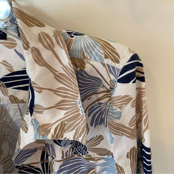 Westbound Womens 3/4 sleeve Open Front Jacket Blazer White Blue Tropical Print M - Picture 5 of 8